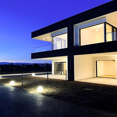 Luxus-Villa In Idyllischer Lage Muttendorf Екстер'єр фото