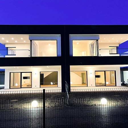 Luxus-Villa In Idyllischer Lage Muttendorf Екстер'єр фото