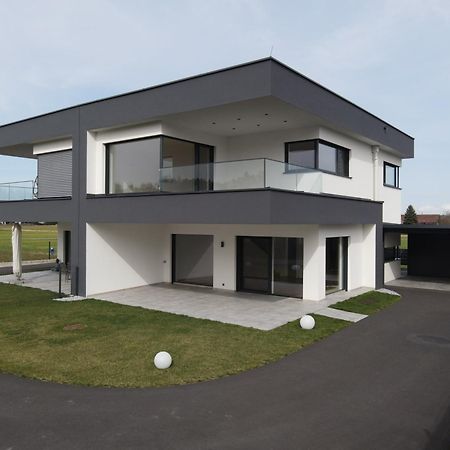 Luxus-Villa In Idyllischer Lage Muttendorf Екстер'єр фото
