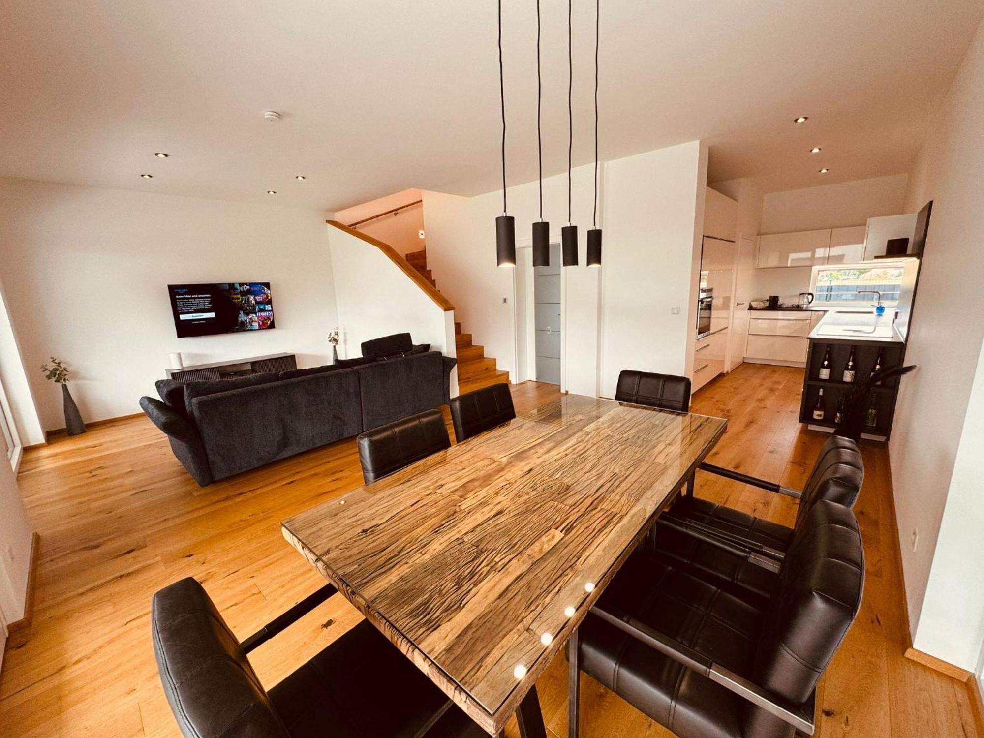 Luxus-Villa In Idyllischer Lage Muttendorf Екстер'єр фото